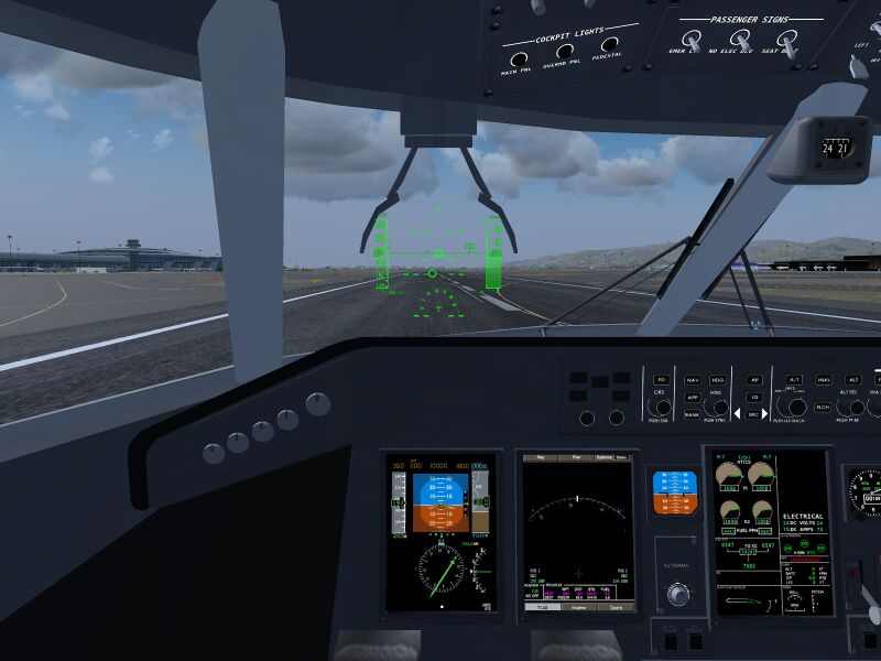File:Embraer 195 Rotate LEBL.jpg