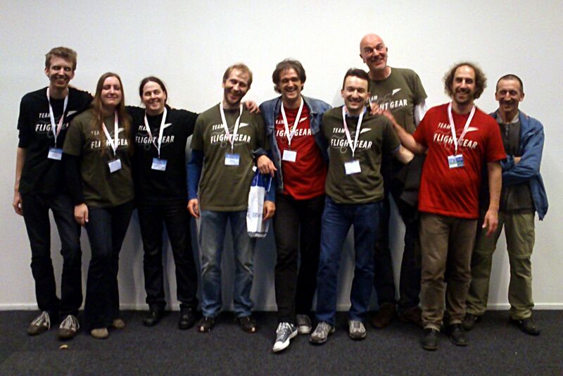 File:FSweekend 2011 group picture.jpg