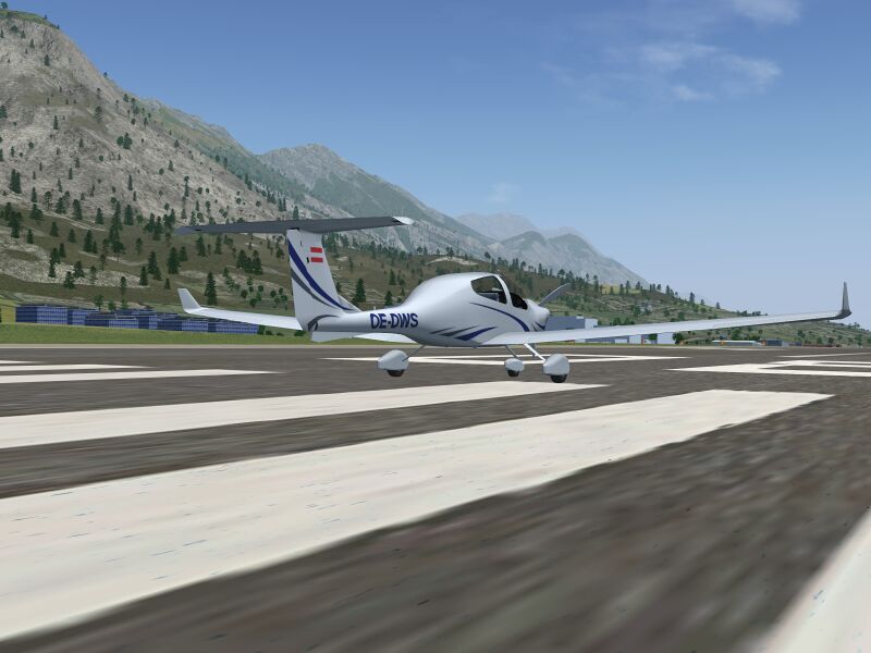 File:DA40-exterior1.jpg