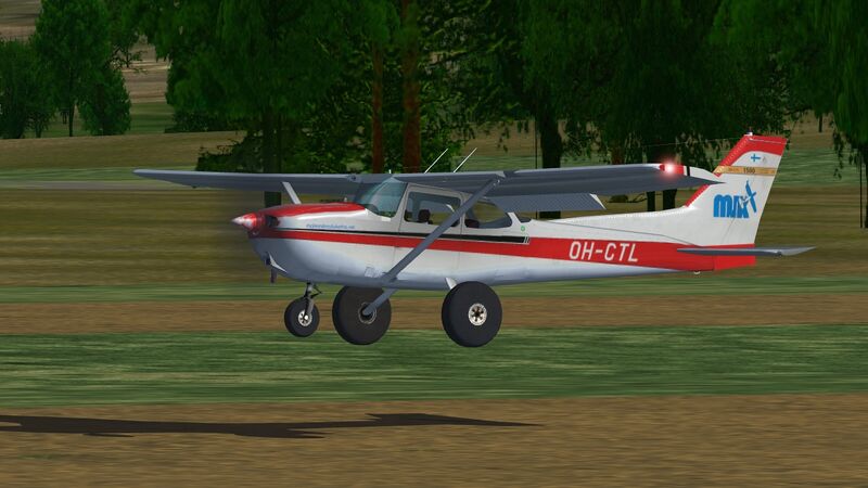 File:C172p-bush.jpg