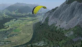 Paragliding in den Bergen